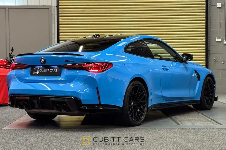 BMW M4 2025 photo 4