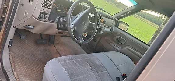 Chevrolet K1500 1997 photo 3