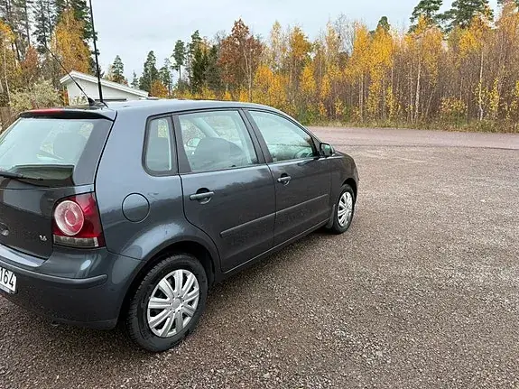 Volkswagen Polo 2006 photo 5