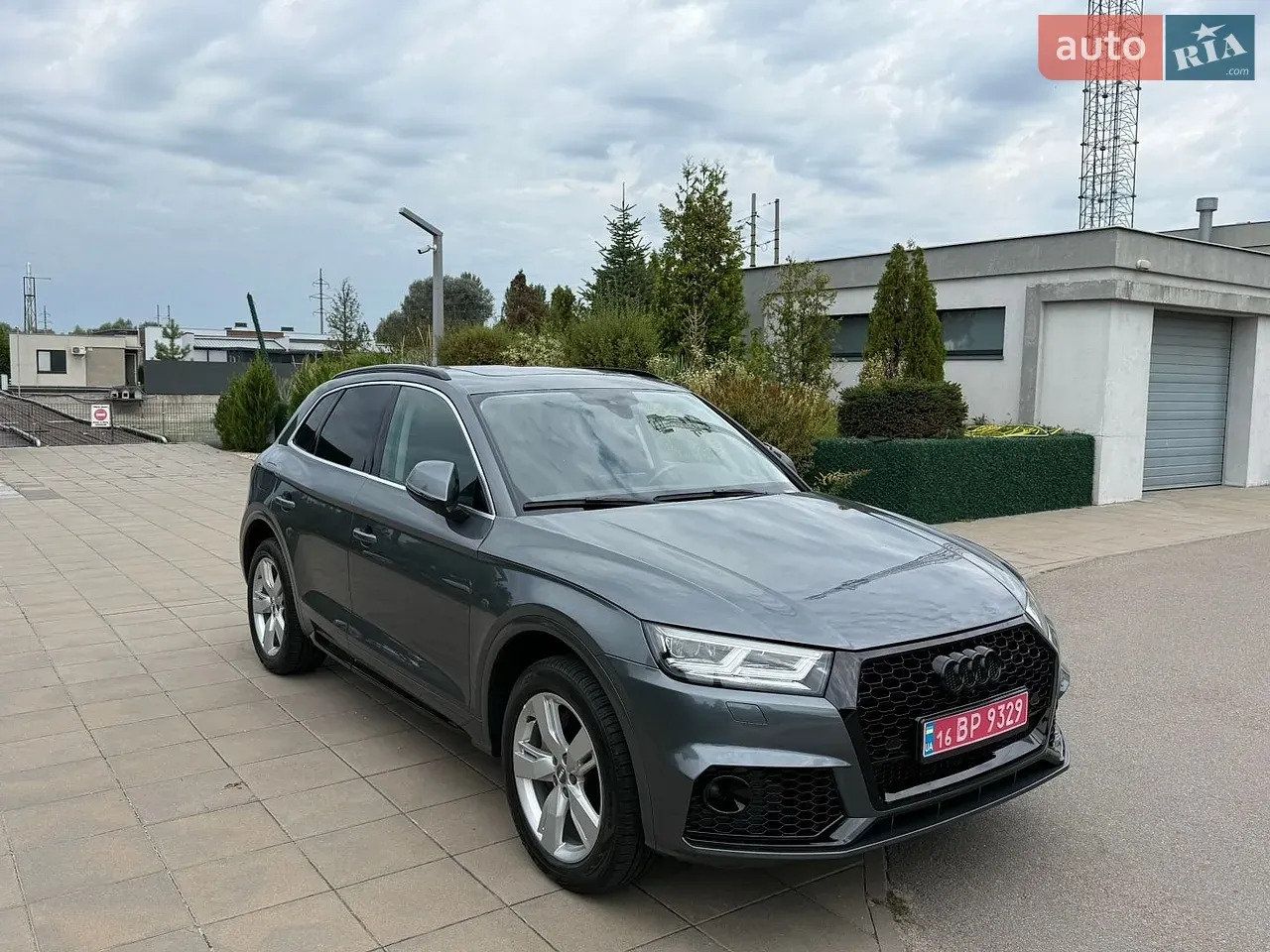 Audi Q5 2018 photo 3