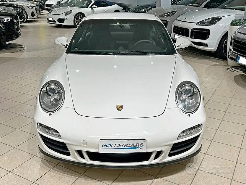 Porsche 911 2012 photo 2