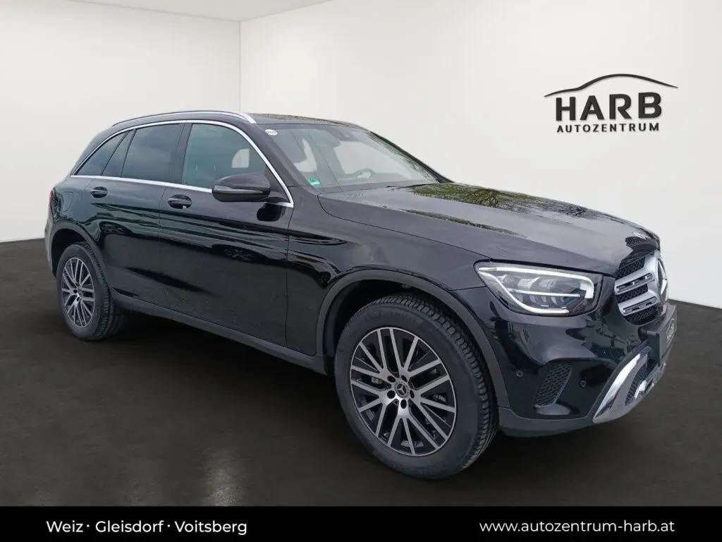 Mercedes-Benz Glc-Class 2022 photo 3
