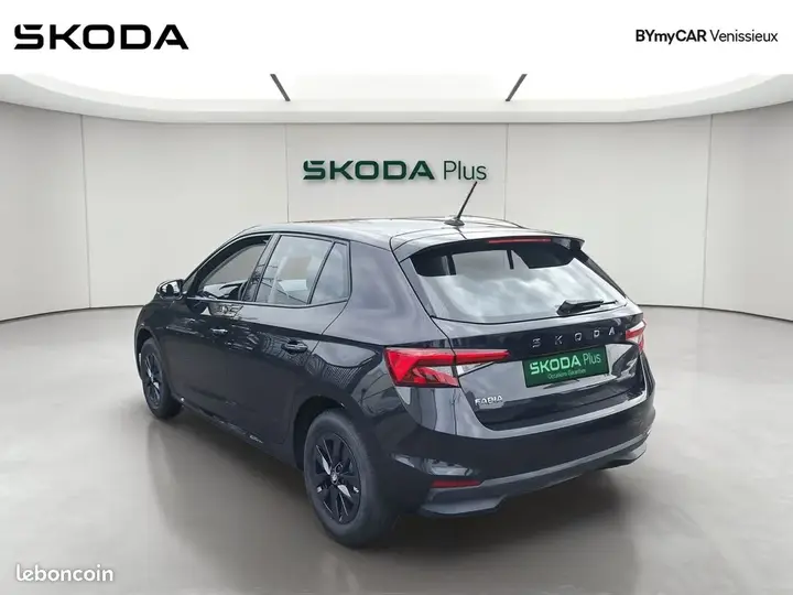 Skoda Fabia 2025 photo 3