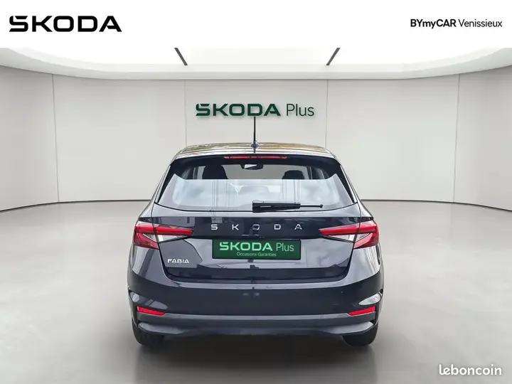 Skoda Fabia 2025 photo 4