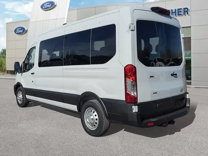Ford Transit 2027 photo 3