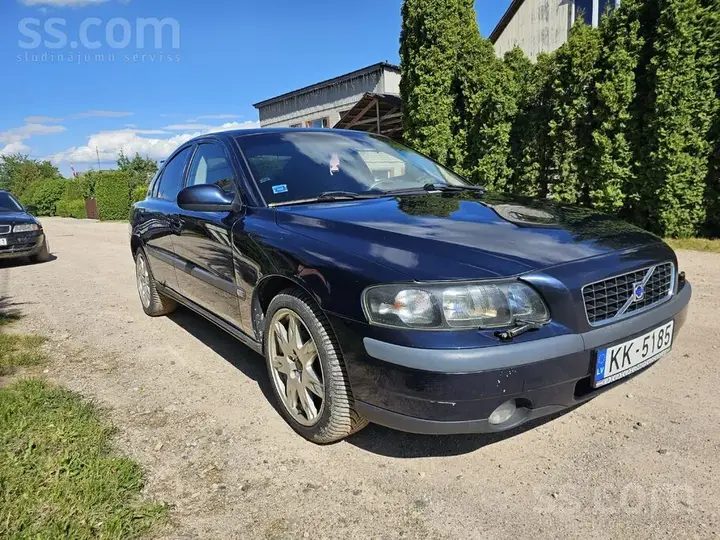 Volvo S60 2002 photo 2