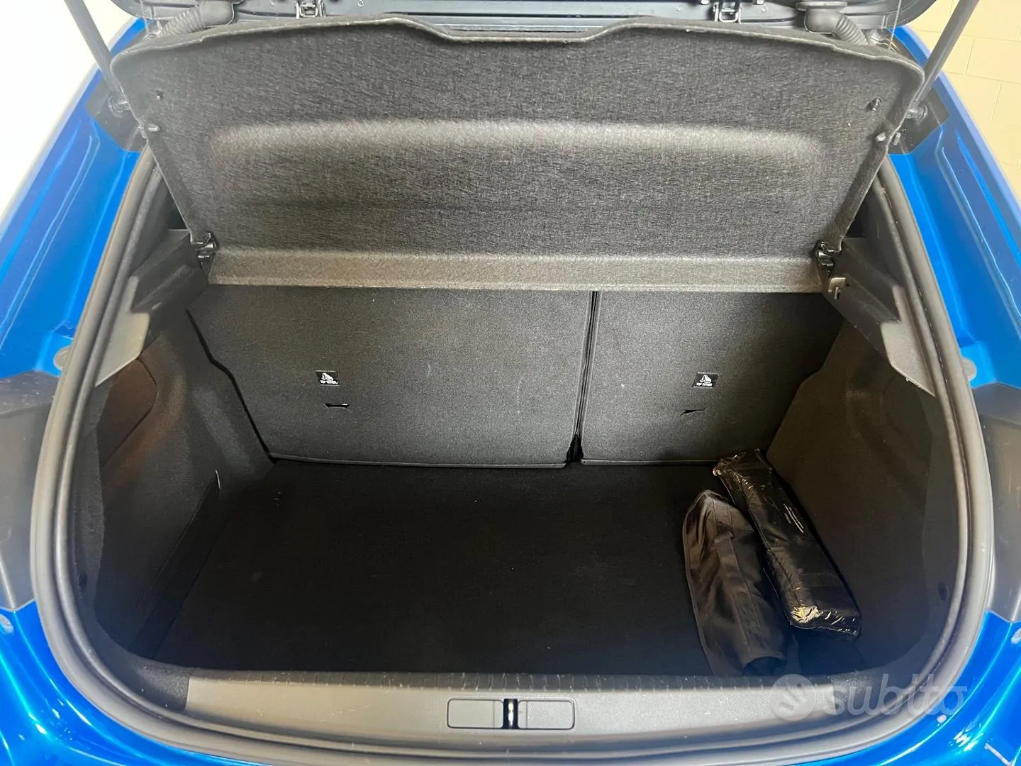 Peugeot 208 2021 photo 5