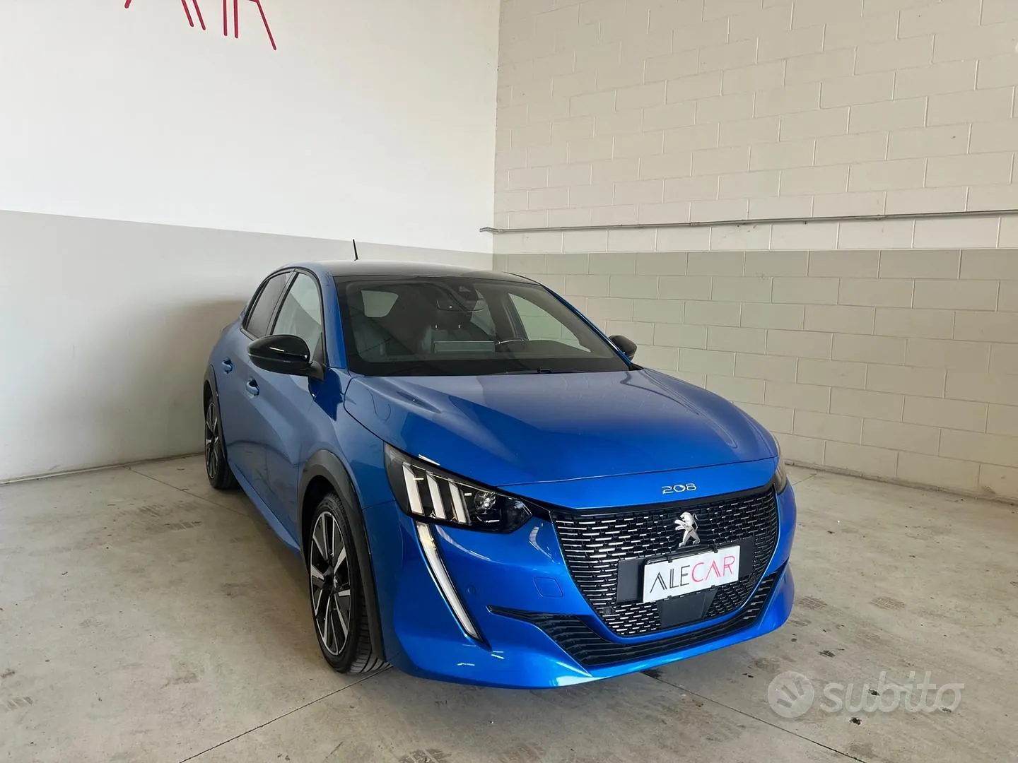 Peugeot 208 2021 photo 2