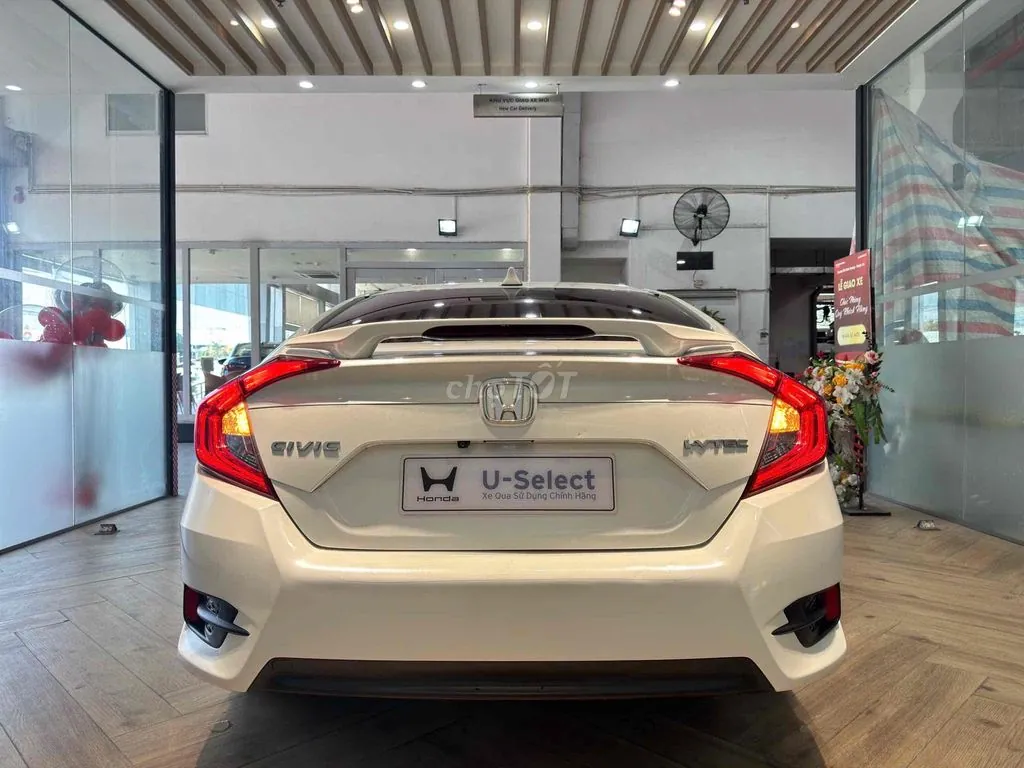 Honda Civic 2019 photo 5