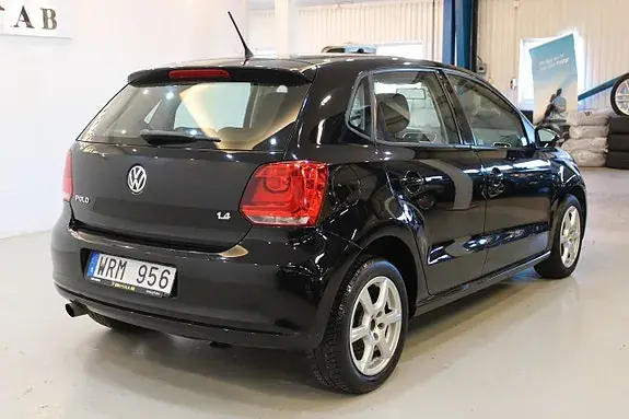 Volkswagen Polo 2010 photo 4