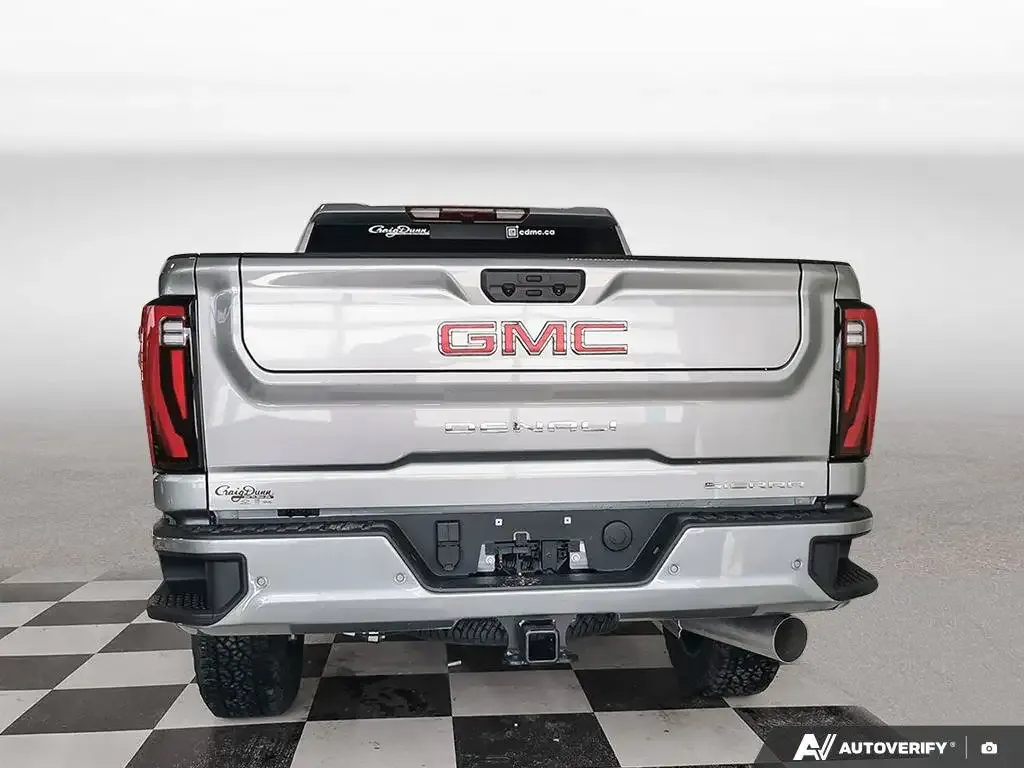 GMC Sierra 2500Hd 2026 photo 5