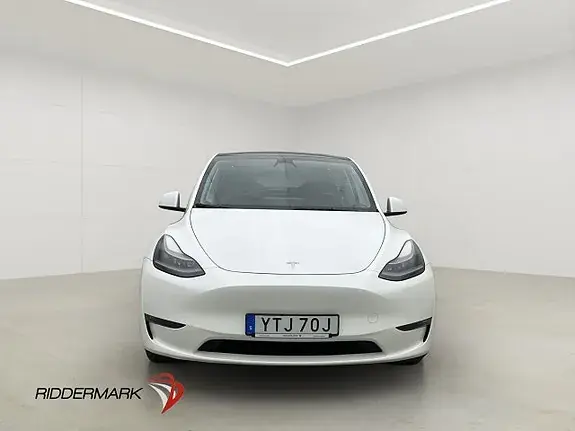 Tesla Model Y 2023 photo 3
