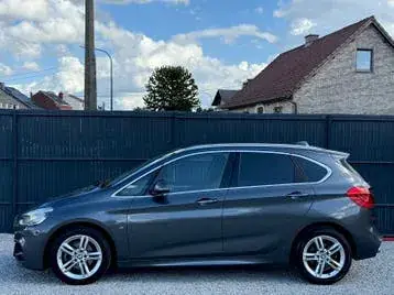 BMW 2 Series Active Tourer 2015 photo 2