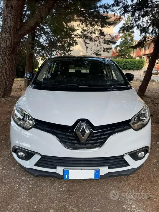 Renault Scenic 2018 photo 3