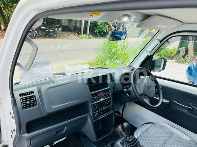 Nissan Clipper 2024 photo 4