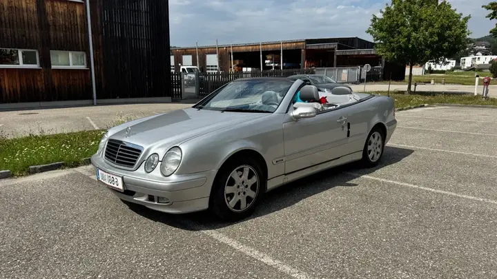 Mercedes-Benz Clk-Class