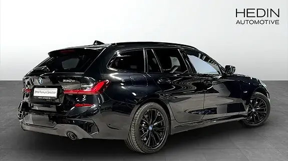BMW 330E 2022 photo 2