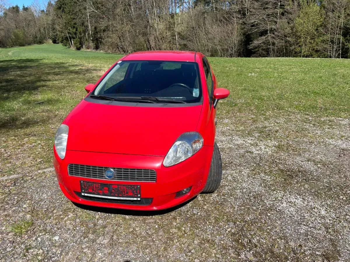 Fiat Punto 2007 photo 2
