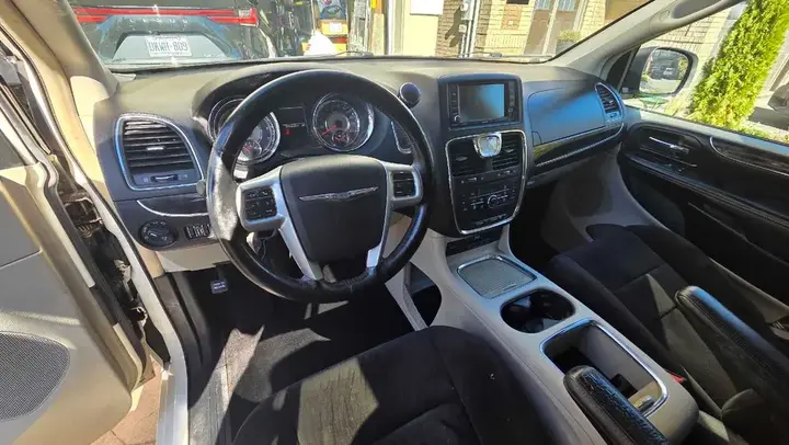 Chrysler Town & Country