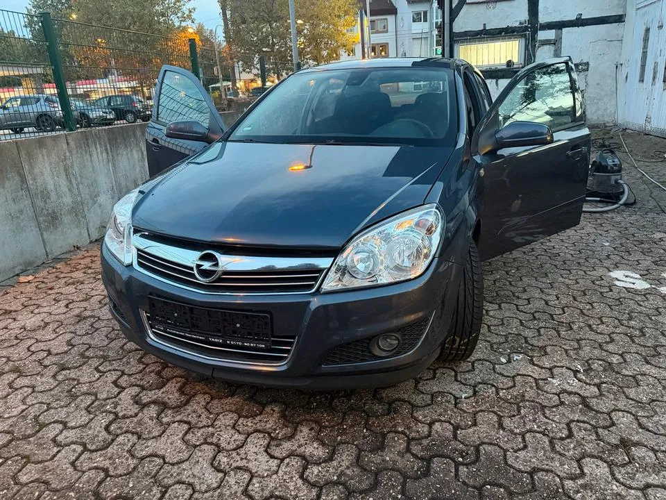 Opel Astra H