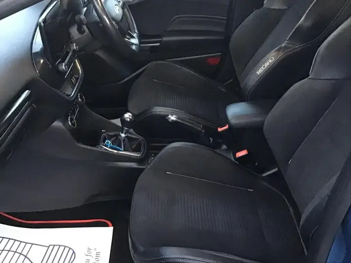 Ford Fiesta 2019 photo 3