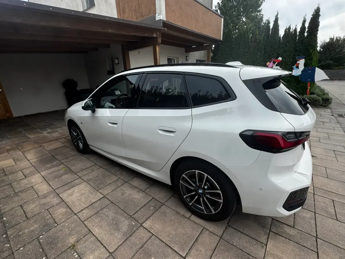 BMW 2Er-Reihe 218D Active Tourer 2024 photo 3