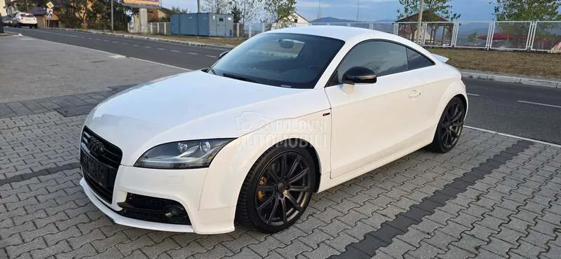Audi Tt 2012 photo 2