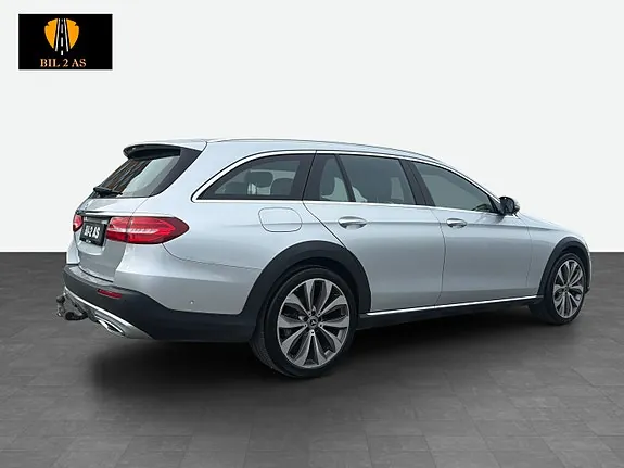 Mercedes-Benz E-Class 2017 photo 5