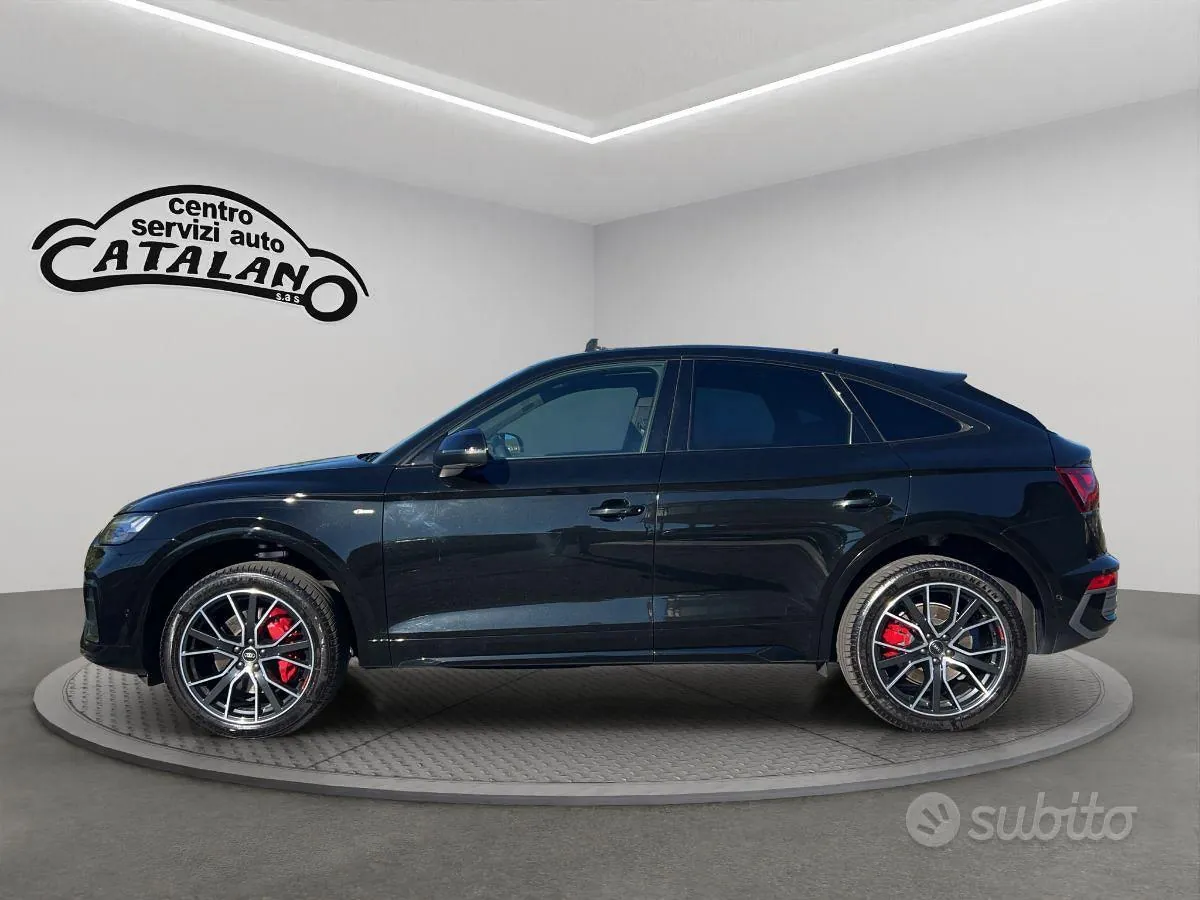 Audi Q5 2022 photo 2