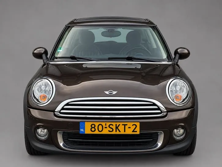 Mini Clubman 2011 photo 2