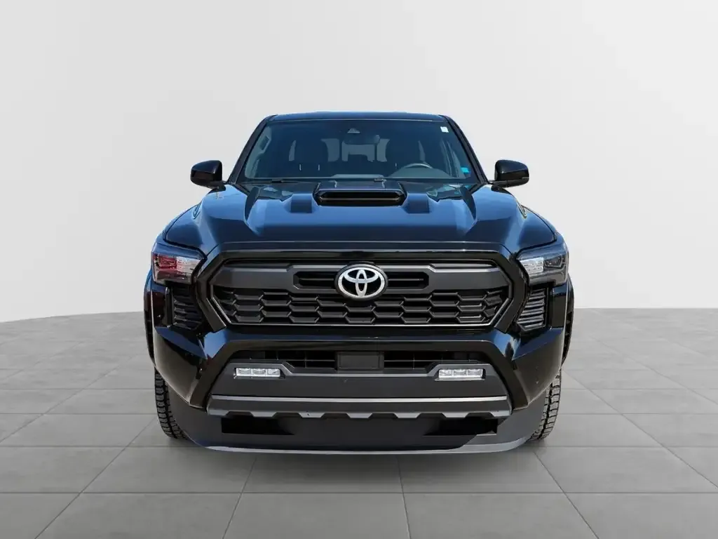 Toyota Tacoma 2024 photo 2