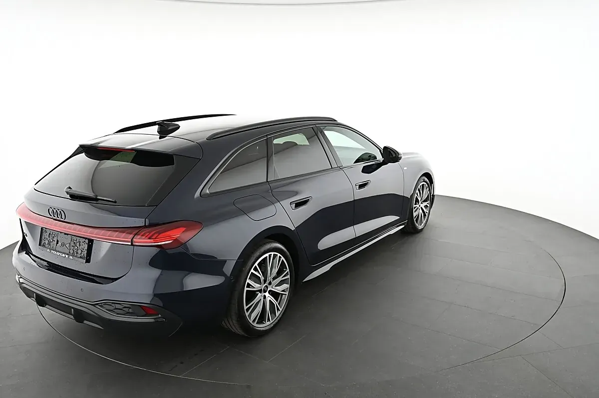 Audi A5 2025 photo 2