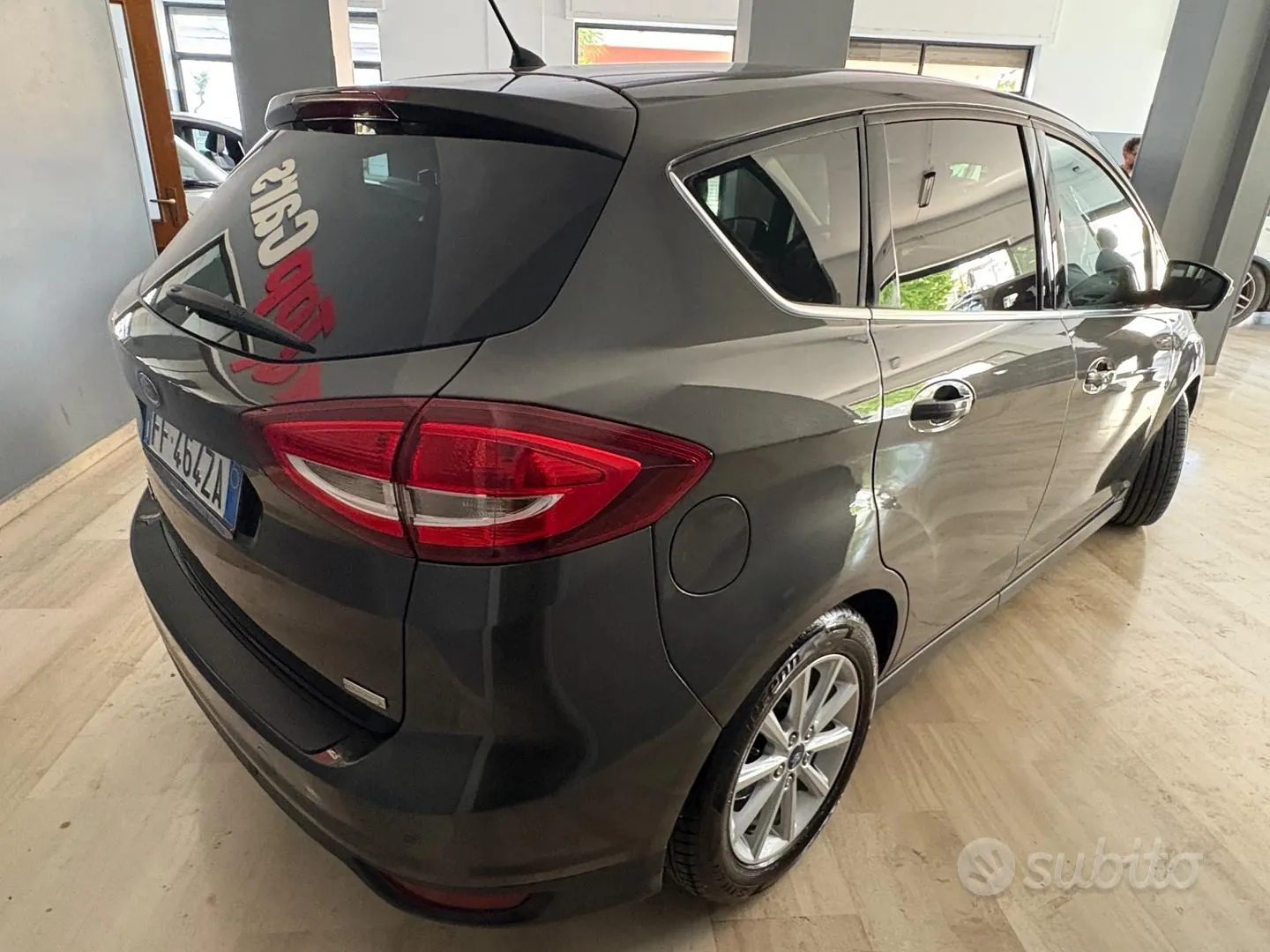 Ford C-Max 2016 photo 5