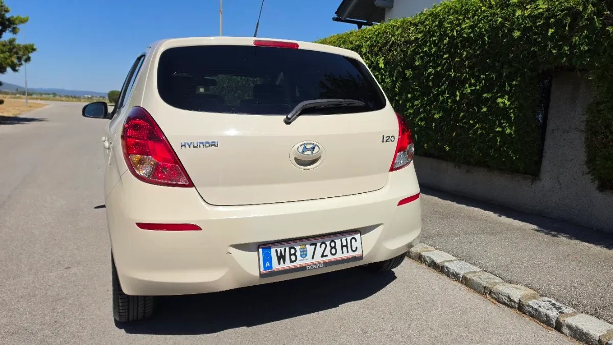 Hyundai I20 2014 photo 2