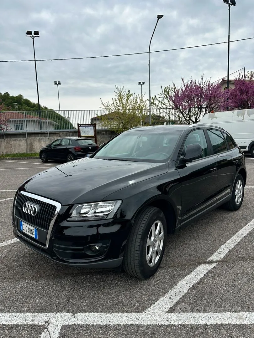 Audi Q5 2011 photo 2