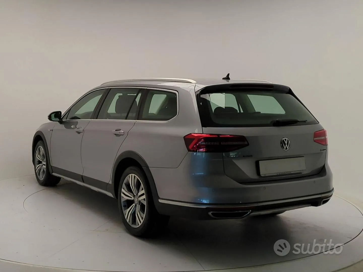Volkswagen Passat 2018 photo 5