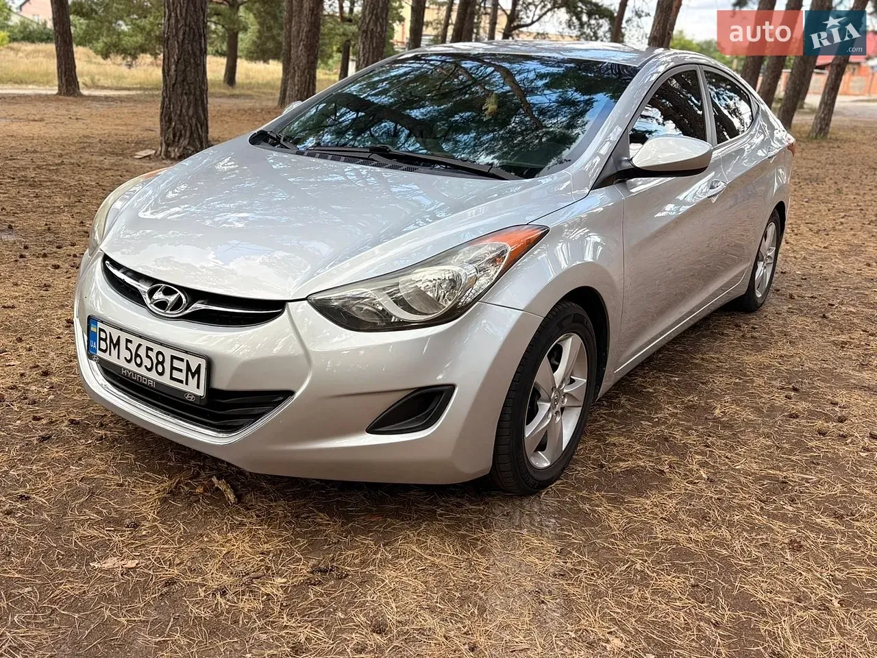 Hyundai Elantra 2011 photo 2