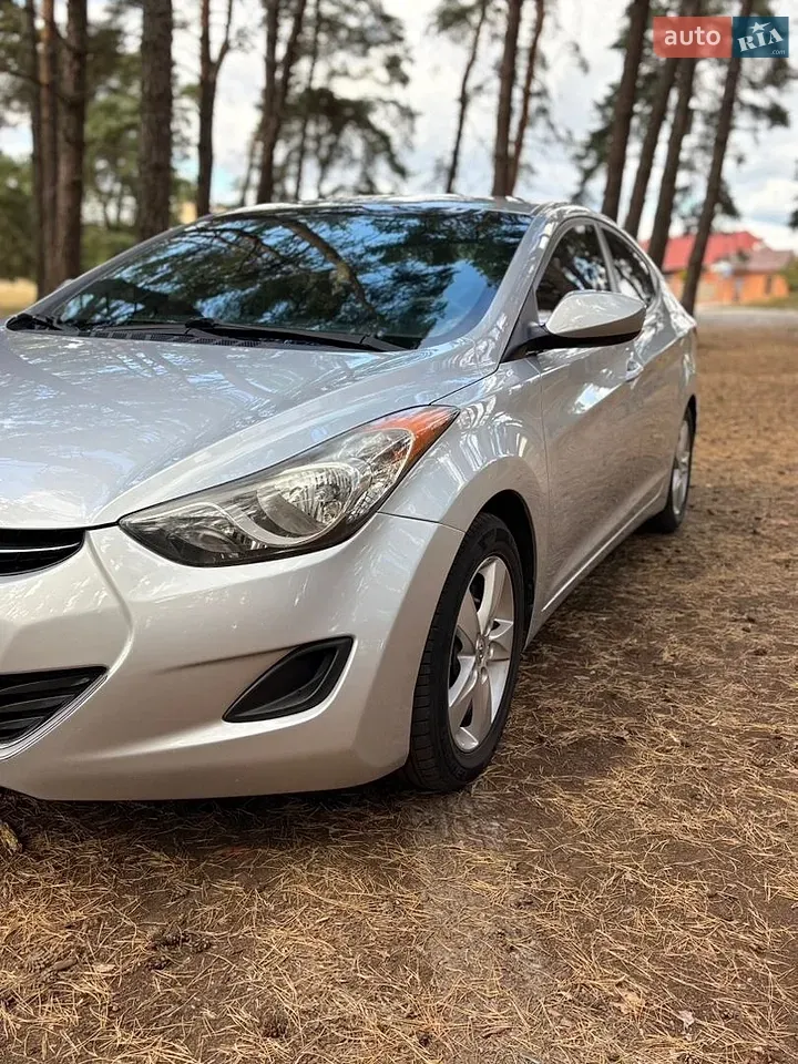 Hyundai Elantra 2011 photo 5