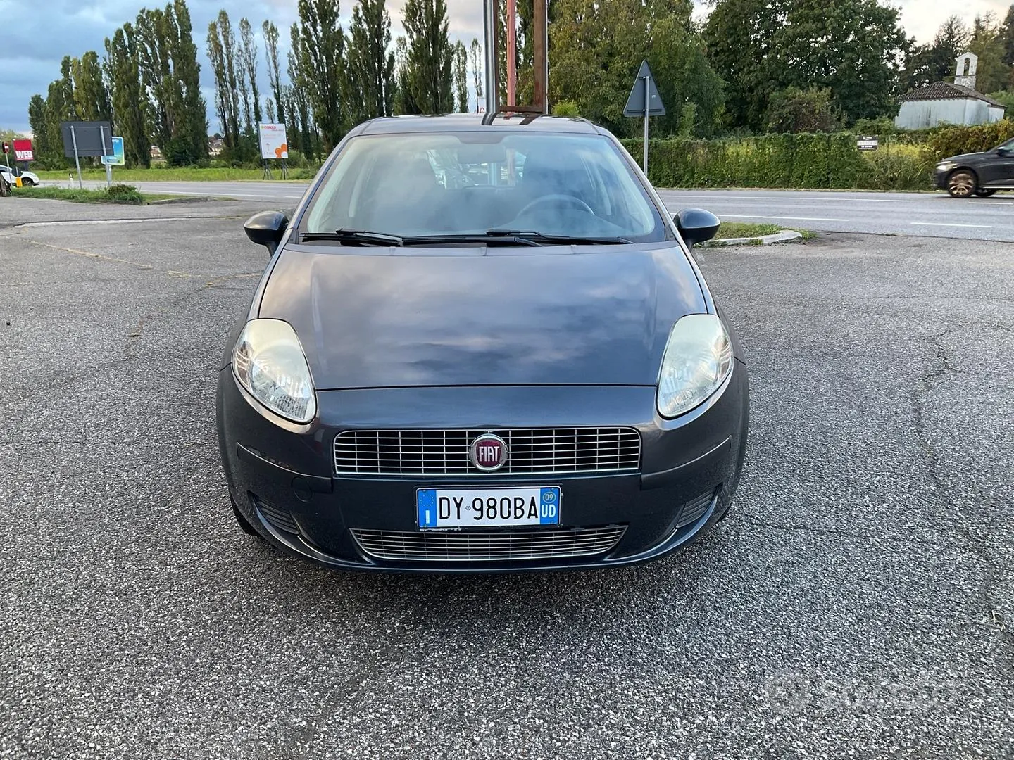 Fiat Grande Punto 2009 photo 3