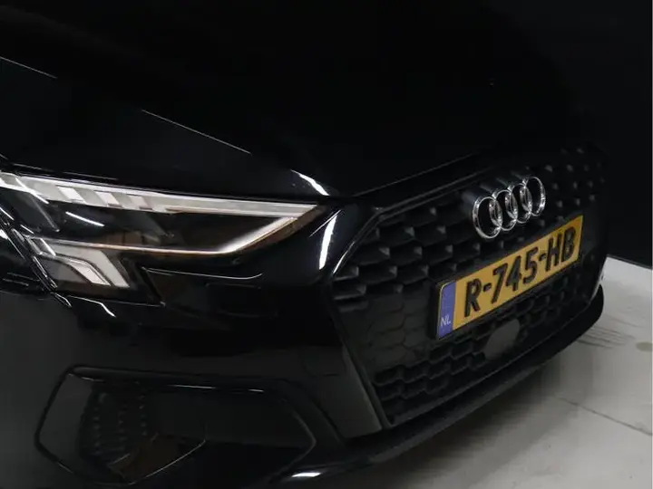 Audi A3 2022 photo 2