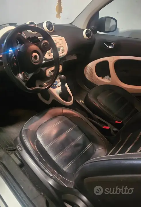 Smart Fortwo 2015 photo 4