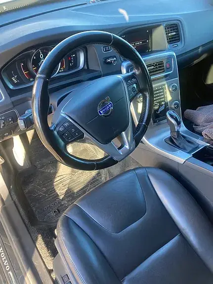 Volvo V60 2015 photo 4