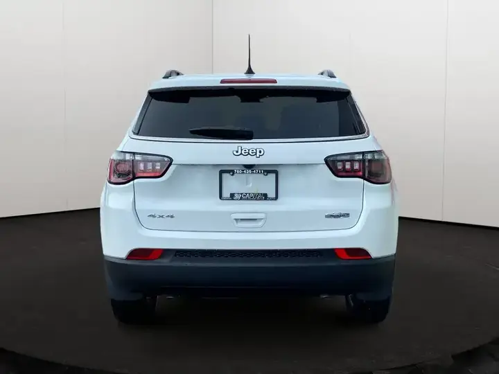 Jeep Compass 2026 photo 5