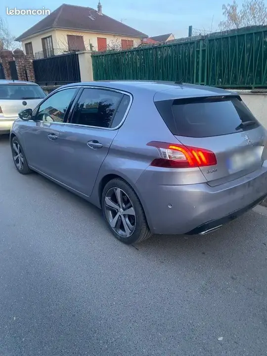 Peugeot 308 2017 photo 2