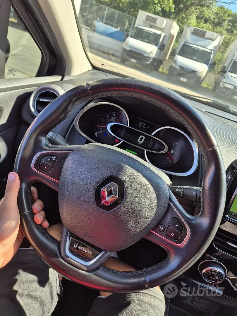 Renault Clio 2016 photo 3