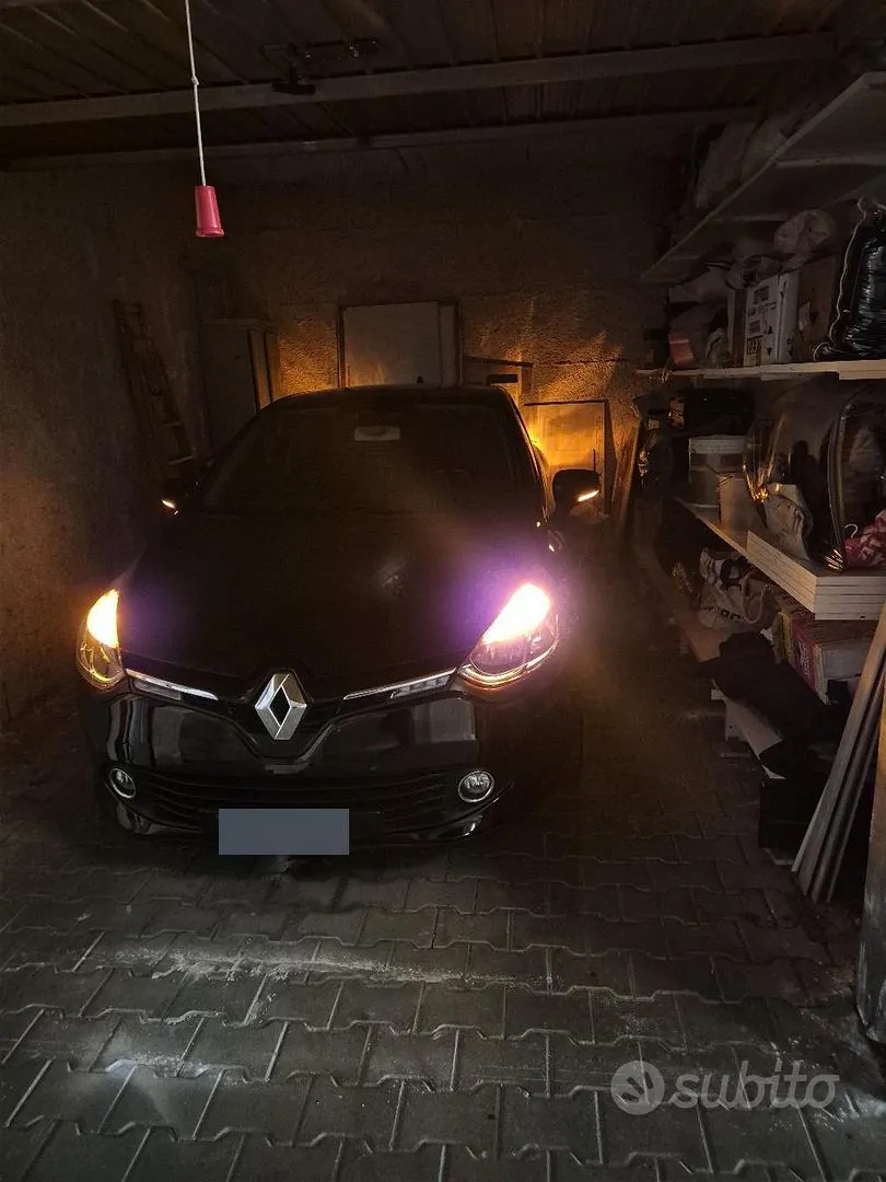 Renault Clio 2016 photo 2