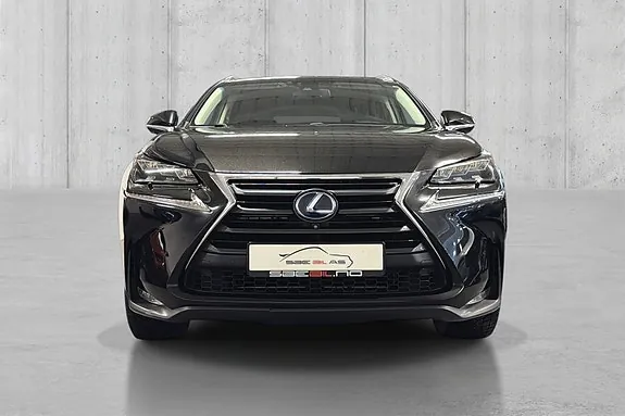 Lexus Nx300H 2016 photo 2