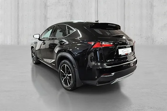 Lexus Nx300H 2016 photo 5