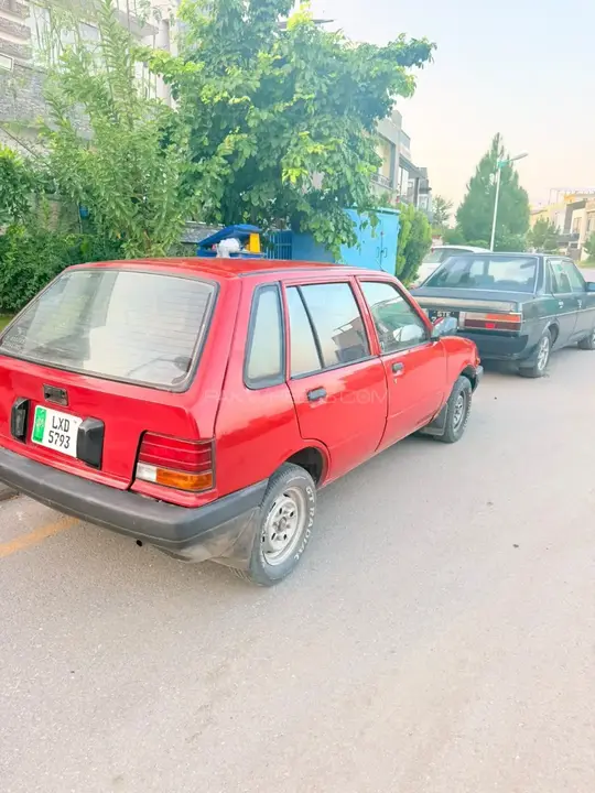 Suzuki Khyber