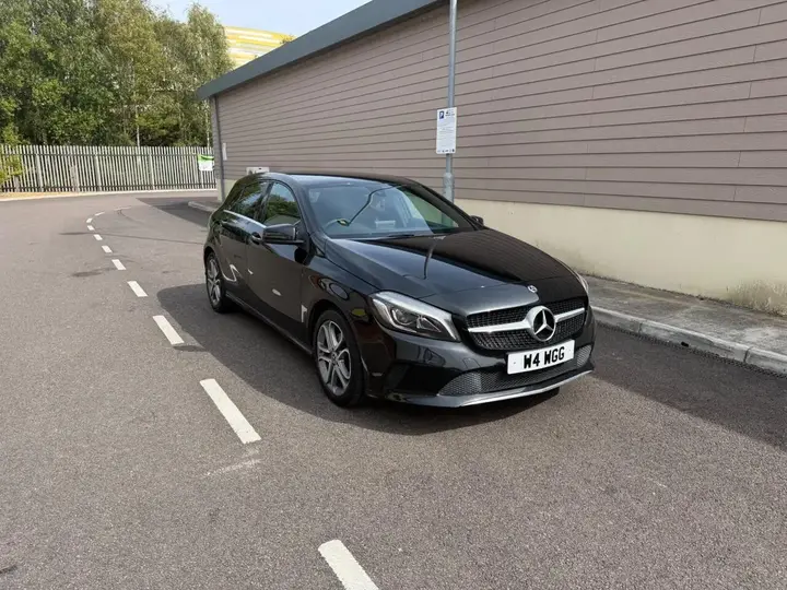 Mercedes-Benz A-Class 2018 photo 2